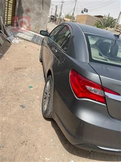 كرايسلر 200